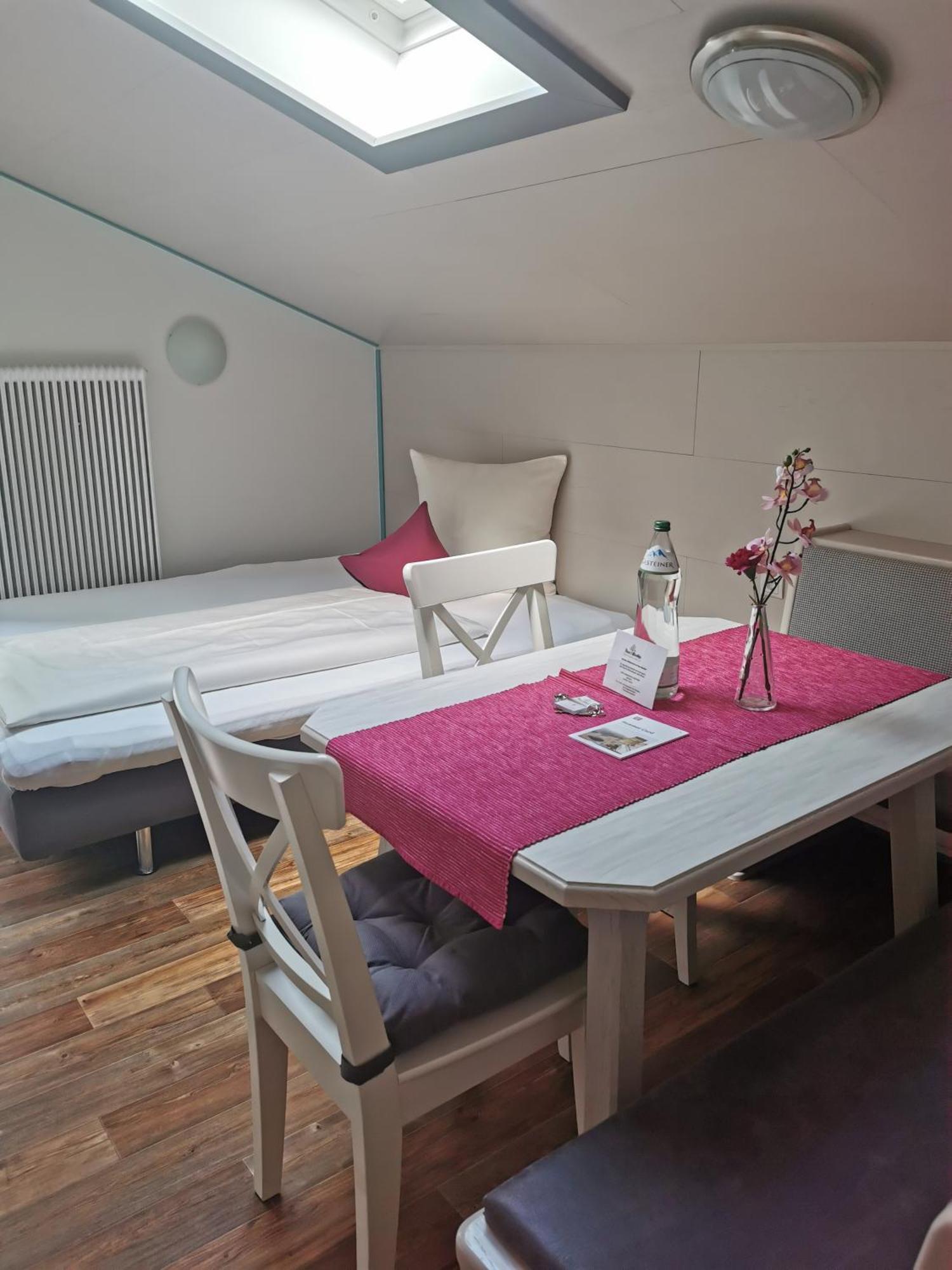 Haus Monika Apartment Оец Екстериор снимка